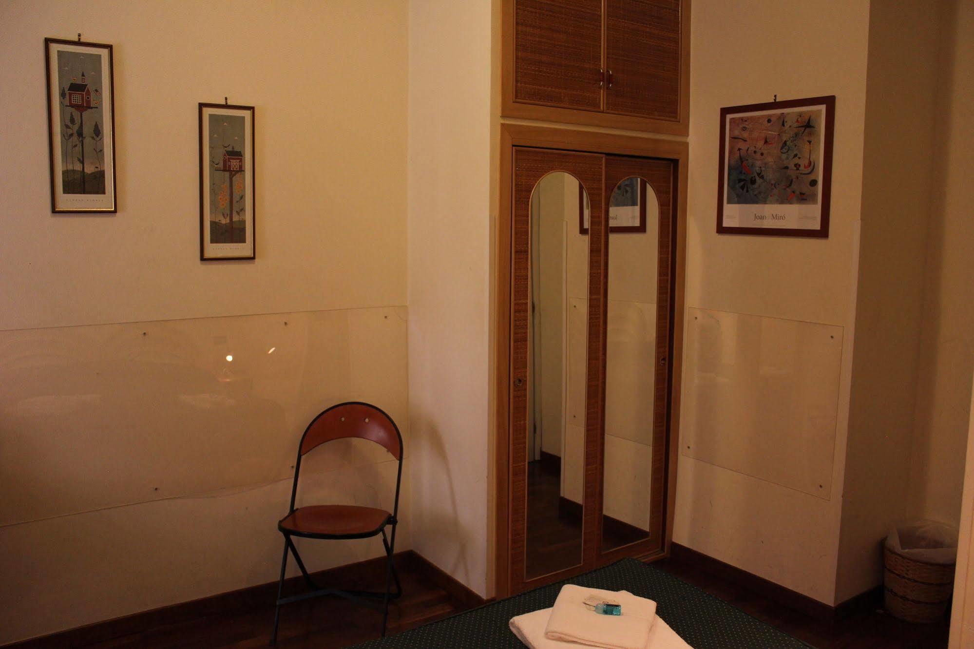 الشقق الفندقية Tourist House Roma المظهر الخارجي الصورة