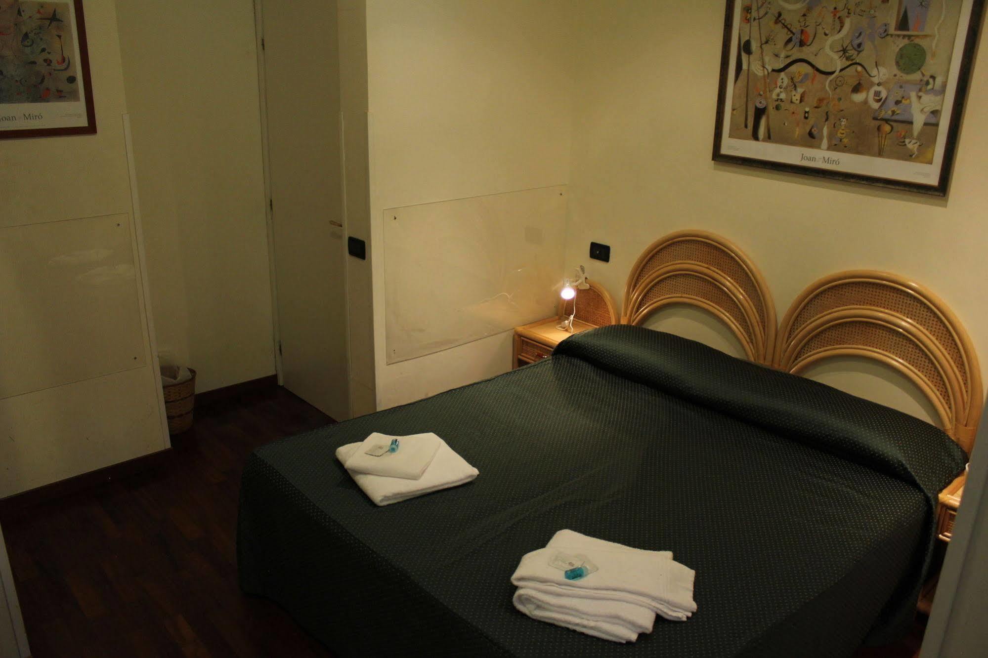 الشقق الفندقية Tourist House Roma المظهر الخارجي الصورة